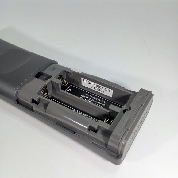 Xfinity XR11 Premium Voice Activated Cable TV Backlit Remote Control - Picture 6 of 7